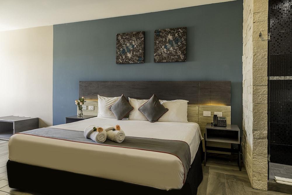 Bfh Attraction Deluxe Hotel ปลายาเดลการ์เมน ภายนอก รูปภาพ
