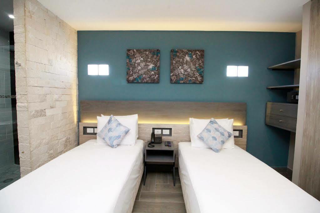 Bfh Attraction Deluxe Hotel ปลายาเดลการ์เมน ภายนอก รูปภาพ